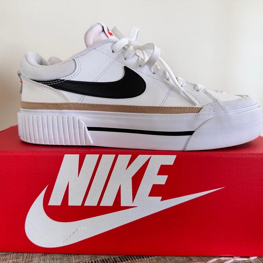 Nike Court Legacy Lift Women’s 8 White Black Tan